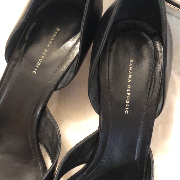 BANANA REPUBLIC BLACK LEATHER PUMPS 👠 - Picture 5 of 13